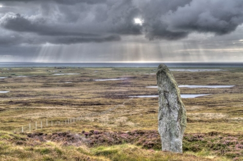 The Standing Stone above Stoneybridge looking west