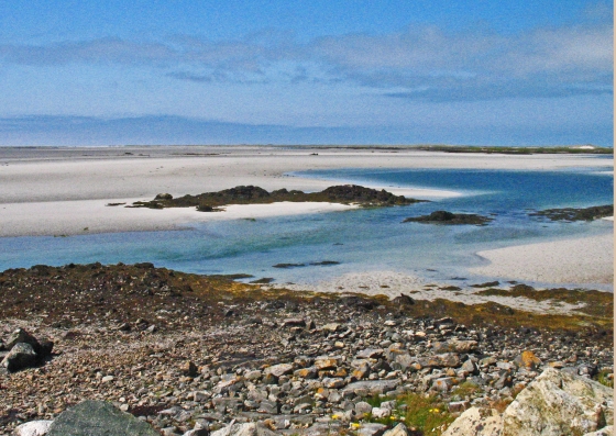 Breathtaking. On the causeway north of Bayle Glas at low tide.